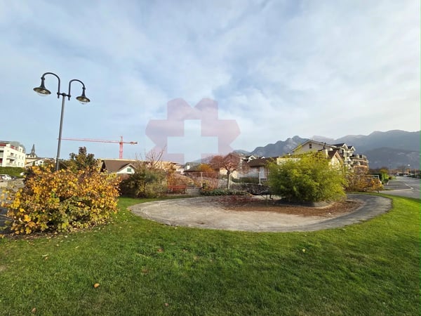 Luxurious 3-Bedroom Apartment in Scenic Vouvry, Suisse 6