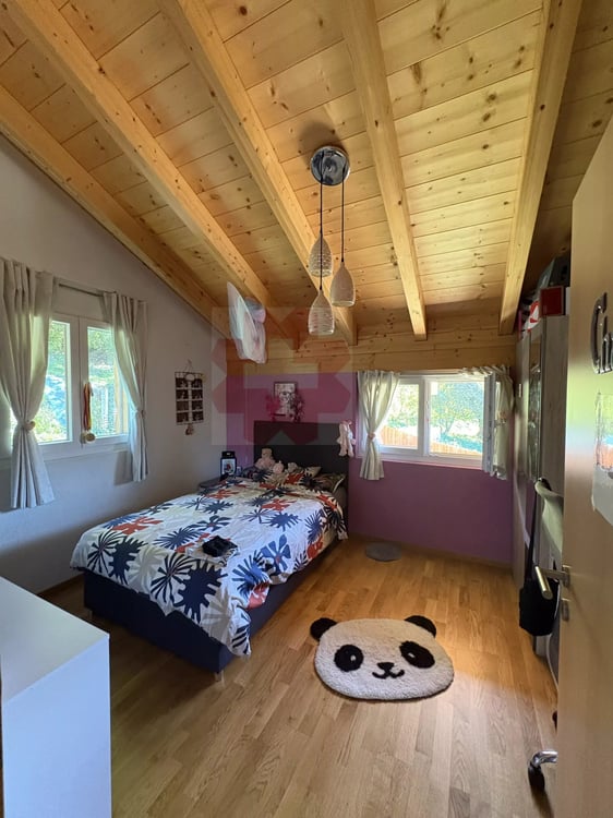 Loye chalet 5.5 pièces 9