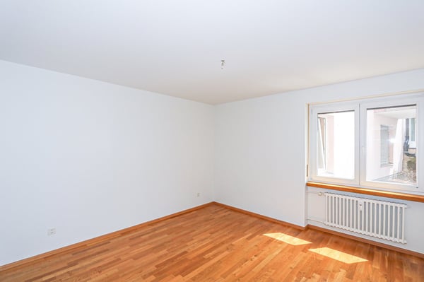 Ihre neue Adresse mitten im Herzen von Riehen – im 1. Obergeschoss direkt am Dorfplatz! 2
