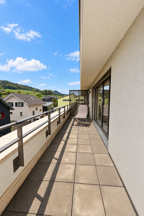 Lichtdurchflutete 3.5-Zimmer-Attikawohnung mit eigenem Waschturm und grosszügiger Terrasse 8