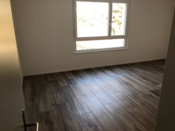 Moderne 3.5-EG-Zimmerwohnung mit Terrasse 6