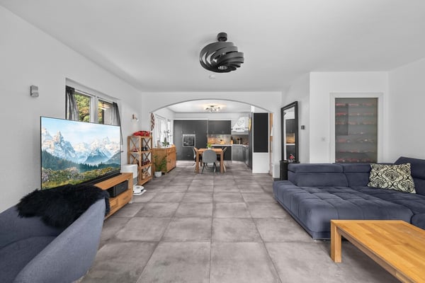 Massongex - Villa 6,5 pièces avec piscine et jardin 3
