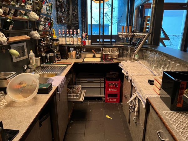 Bar/Café au centre de Bienne 5