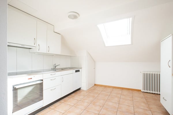zentrale Dachwohnung 2