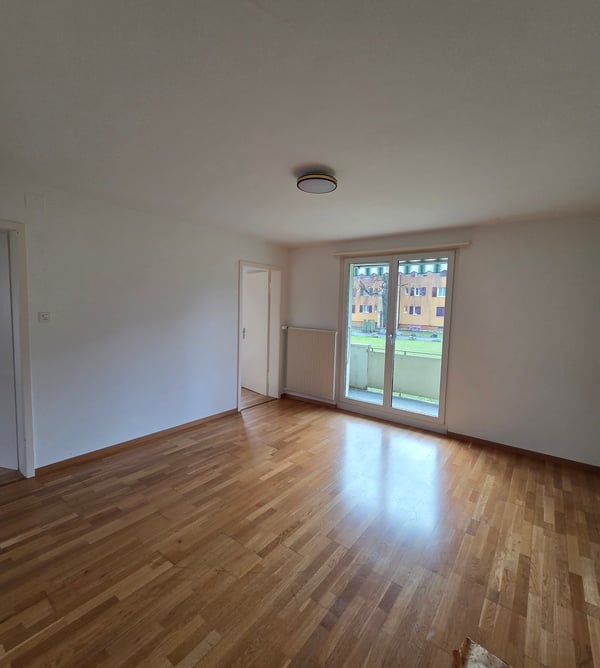 Einfache 1-Zimmer-Wohnung mit Balkon in Balsthal 3