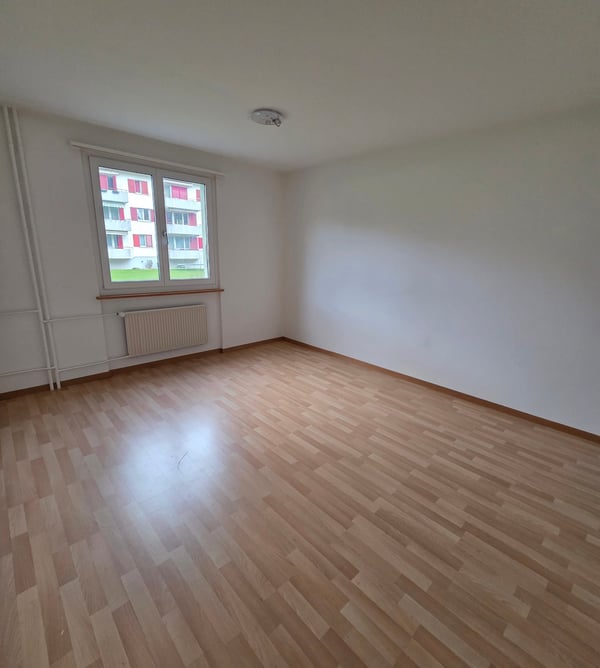 Einfache 1-Zimmer-Wohnung mit Balkon in Balsthal 4