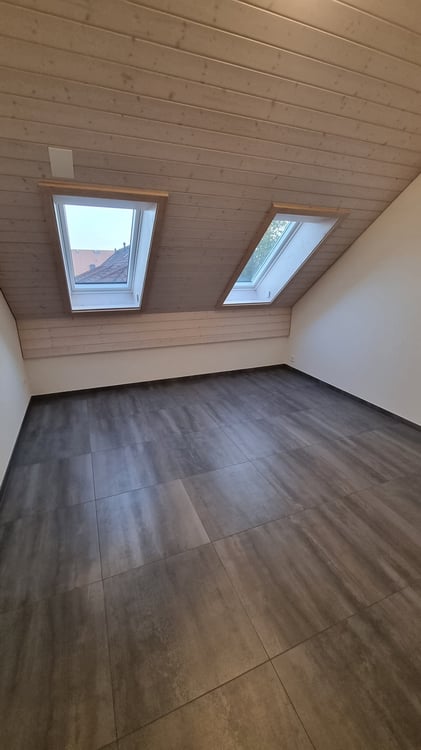 3.5 Zimmer Attikawohnung mit viel Charme 8