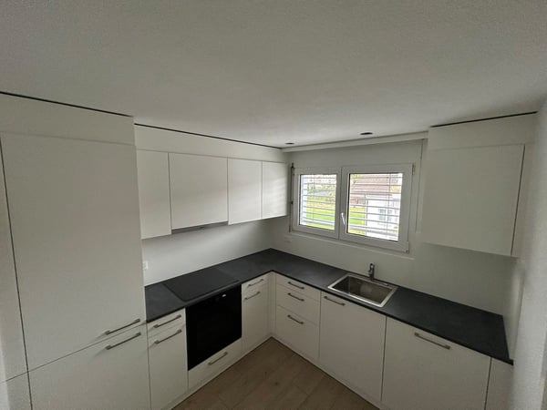 Charmante 3.5-Zimmer-Dachwohnung mit Terrasse in Oftringen 5