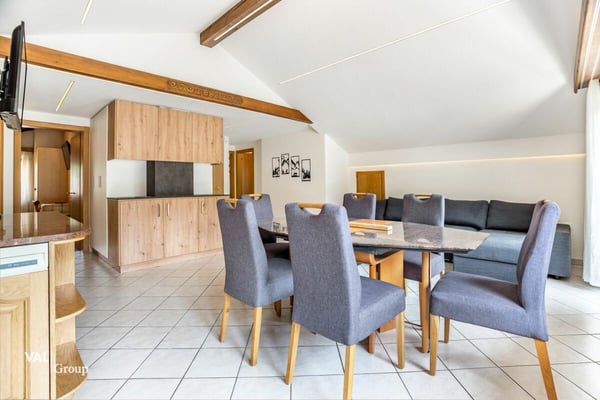 Charmantes Mehrfamilienhaus mit Zweitwohnungsstatus an zentraler Lage 3