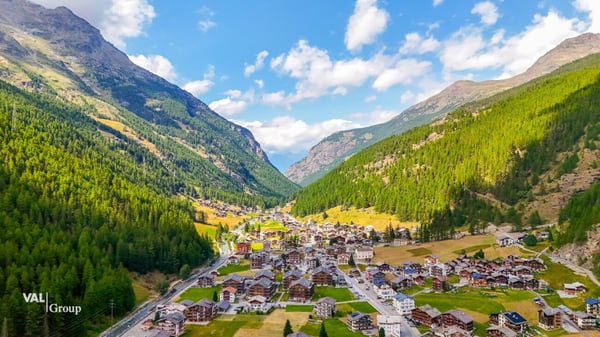 Charmantes Mehrfamilienhaus mit Zweitwohnungsstatus an zentraler Lage 24