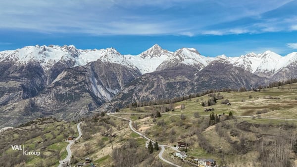 Zentral gelegenes Bauland in familienfreundlicher, attraktiver Umgebung 1