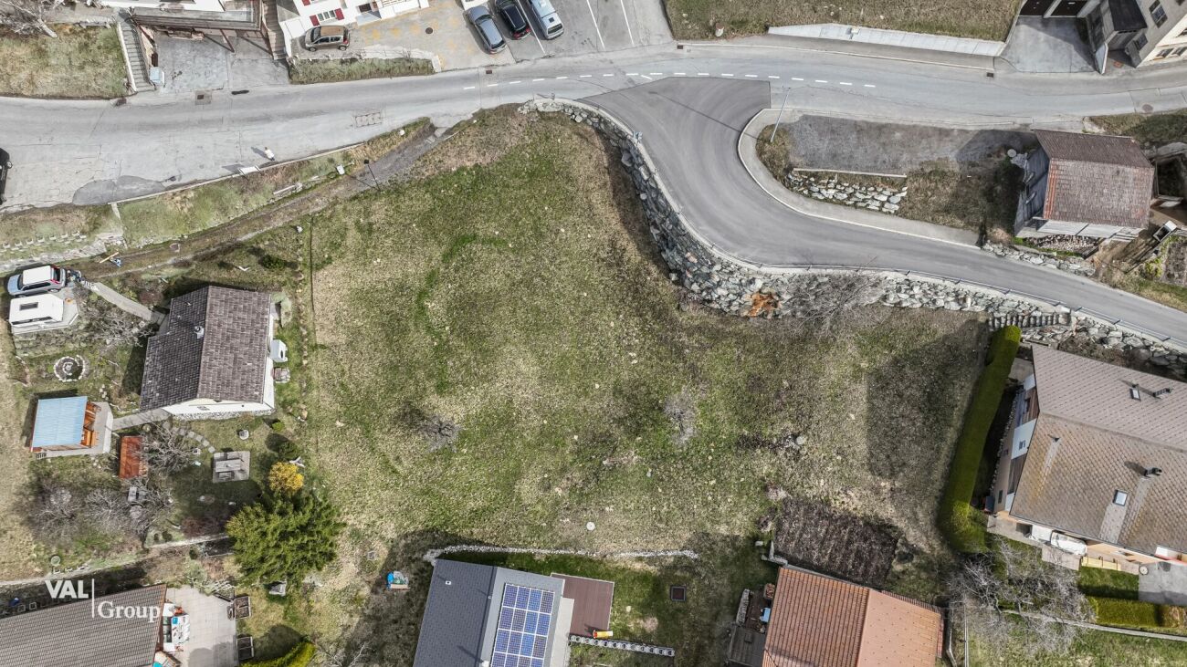Centrally located building land in a family-friendly, attractive environment