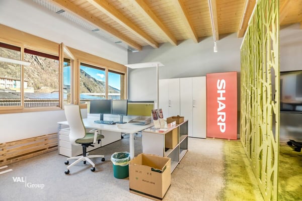 Grosszügige Gewerbehalle zur vielfältigen gewerblichen Nutzung an bester Lage 6