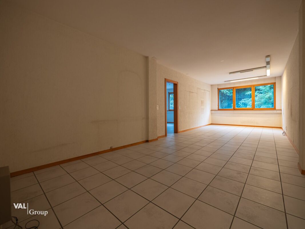 Bureau à Louer à Sierre - Emplacement Idéal avec 137 m²