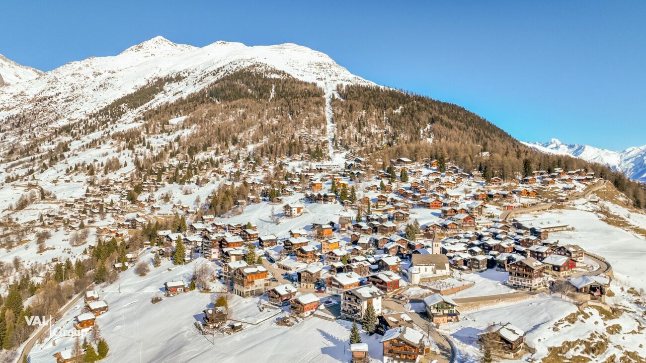 Terreno edificabile a Bellwald - posizione centrale soleggiata