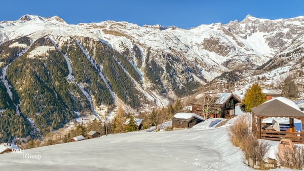Bauländer in Bellwald - zentrale sonnige Hanglage 4