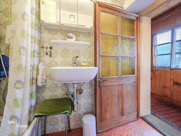 Deux unités d'habitation avec carnotzet au coeur d'un cadre authentique 7