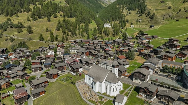 Nostalgisches Mehrfamilienhaus als Sanierungsprojekt mit rentablen Nutzungsmöglichkeiten 6