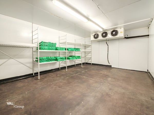 Tradition trifft Zukunft: Wohn- und Geschäftsliegenschaft mit vielseitigem Potential 18