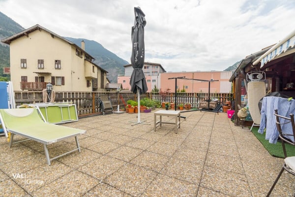 Attraktive Wohn- und Gewerbeliegenschaft mit vielfältigen Nutzungmöglichkeiten 12