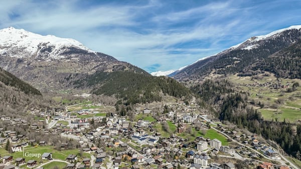 Attraktives Bauland mit viel Potenzial an bevorzugter, familienfreundlicher Lage 4