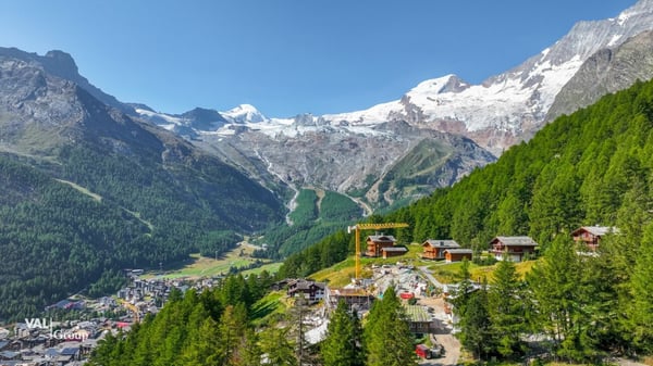 Schöne Bauparzellen mit grandiosem Blick in Saas-Fee 1