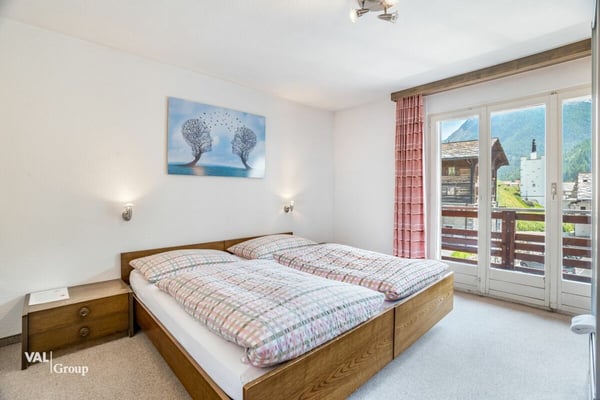 Investitionsmöglichkeit im Herzen des Saastals - Hotel oder bewilligte Zweitwohnungen in Saas-Grund 10