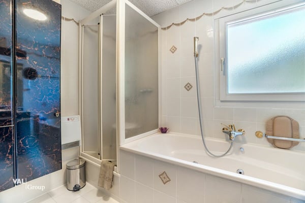 Investitionsmöglichkeit im Herzen des Saastals - Hotel oder bewilligte Zweitwohnungen in Saas-Grund 18