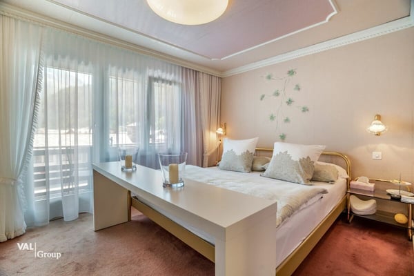 Investitionsmöglichkeit im Herzen des Saastals - Hotel oder bewilligte Zweitwohnungen in Saas-Grund 16