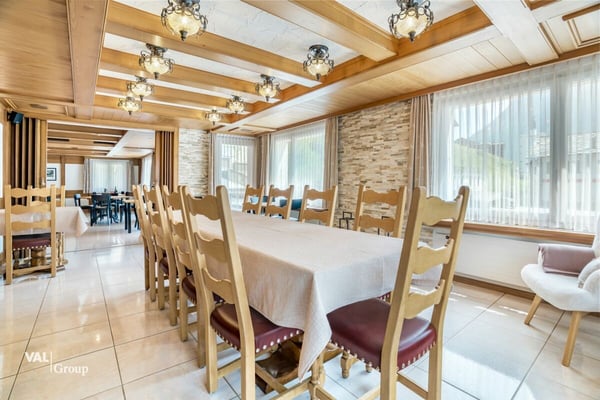 Investitionsmöglichkeit im Herzen des Saastals - Hotel oder bewilligte Zweitwohnungen in Saas-Grund 7