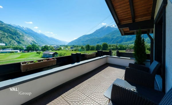 Superior Hotel inkl. Entwicklungsprojekt auf insgesamt 6'000 m2 Grundstück 21