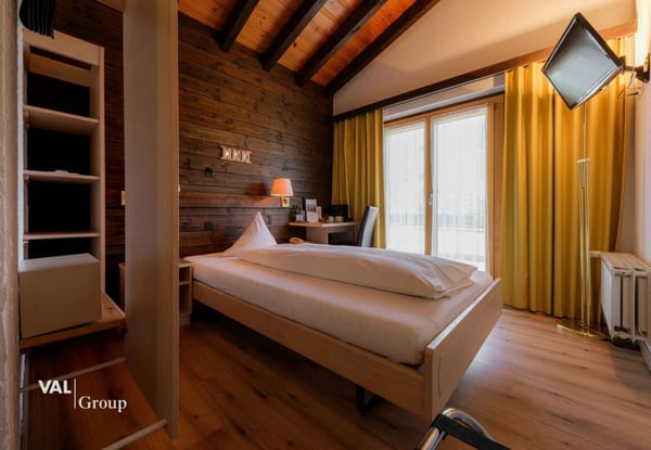 Superior Hotel inkl. Entwicklungsprojekt auf insgesamt 6'000 m2 Grundstück 10