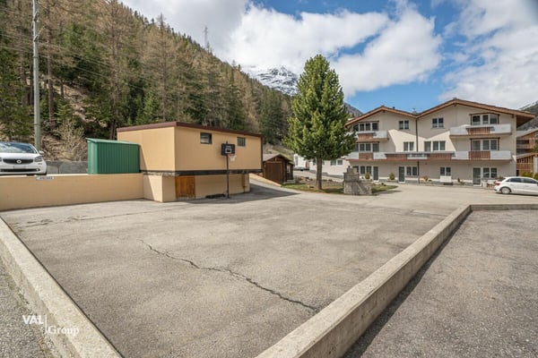 Bauland an schöner und ruhiger Lage 2