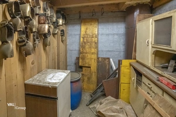 Stall, Scheune und Garage an schöner Lage 6