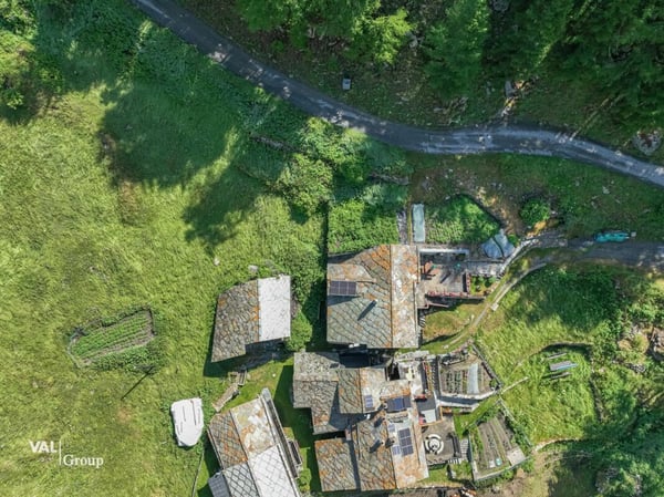 1.5 Zimmer Wohnung in einer heimeligen Alphütte 16