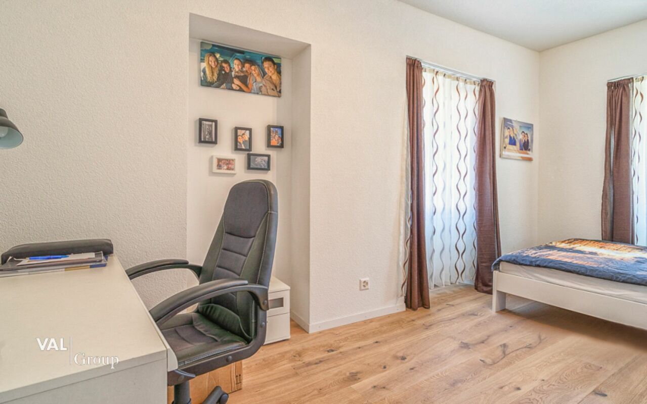 Modernized 3.5-room apartment in the heart of Glis