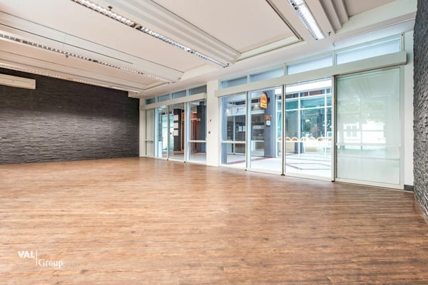 Mitten im Thermalparadies: Attraktives Lokal mit Potenzial und Laufkundschaft 3