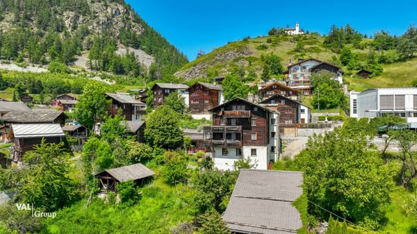 Ein einzigartiges Ensemble mit Potenzial - Wohnen, Vermieten, Gestalten 2