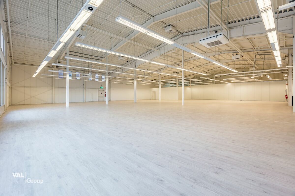 Grosszügige Gewerbehalle in Eyholz - vielseitig nutzbar und ideal erschlossen