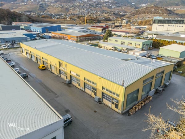 Magnifique surface commerciale de 200m2 1