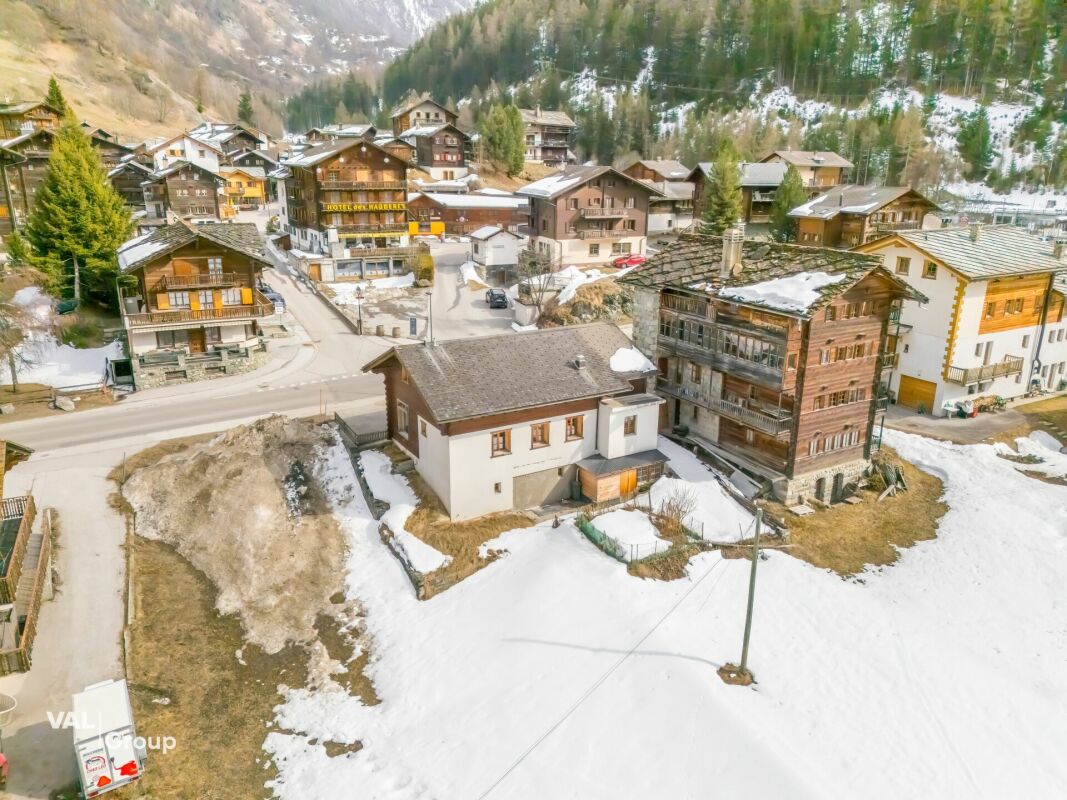 Local commercial à rénover avec potentiel création de logements