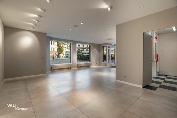 Laden- & Bürofläche am Stadtplatz Brig - 2 Etagen, Schaufenster, klimatisiert 5