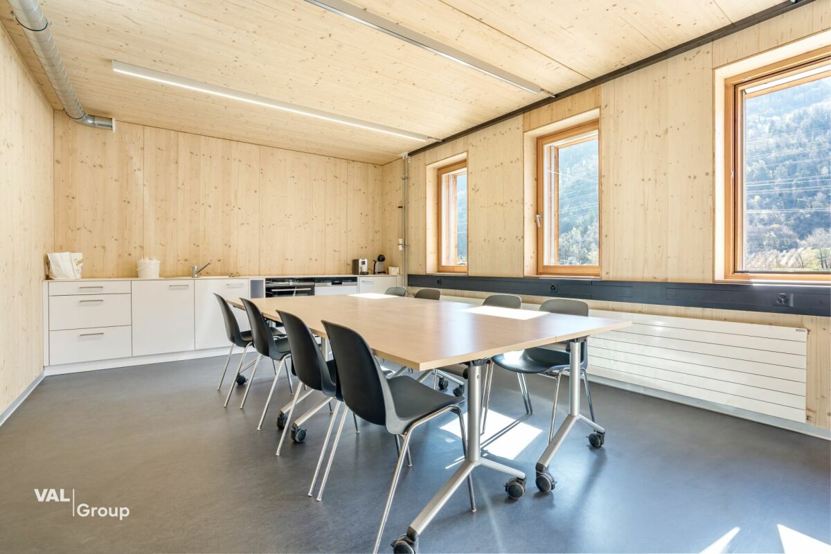 Bâtiment industriel unique - Construction en bois haut de gamme, utilisation polyvalente