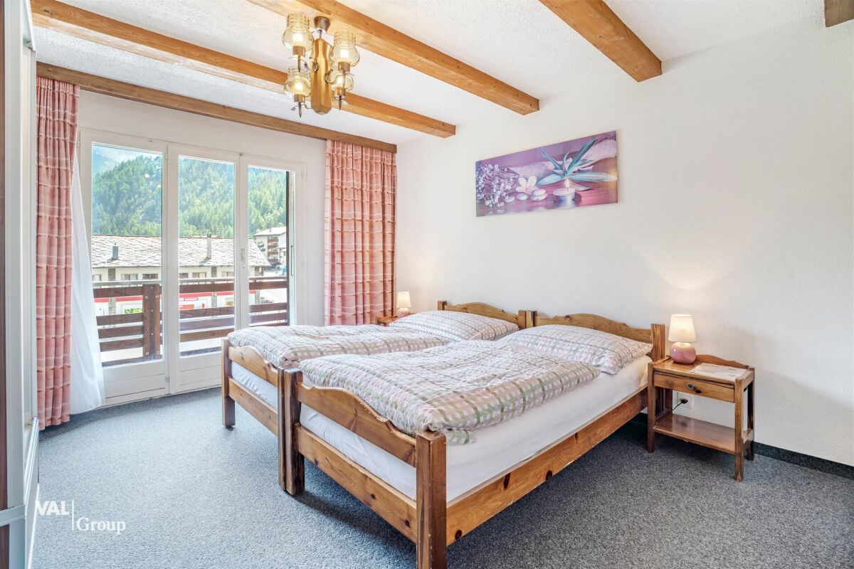 Investitionsmöglichkeit im Herzen des Saastals - Hotel oder bewilligte Zweitwohnungen in Saas-Grund
