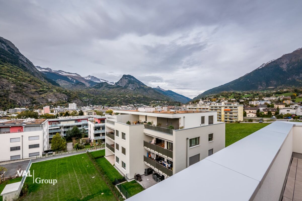 Hochwertige Attikawohnung mit schöner Aussicht