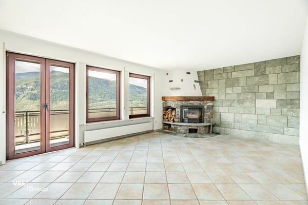 Exklusive 4.5-Zimmer-Mietwohnung in Eggerberg - mit atemberaubendem Panoramablick 2
