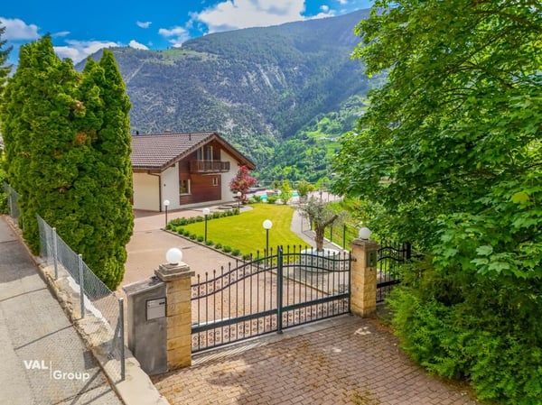 Ihr Rückzugsort mit Pool, Aussicht und viel Privatsphäre 26