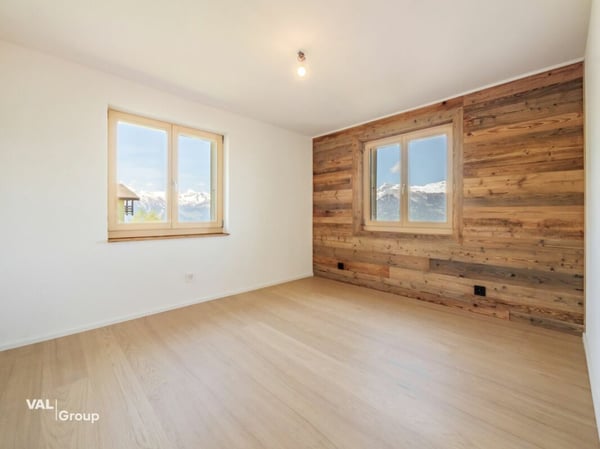 L'esprit chalet revisité dans un superbe 5 pièces 7