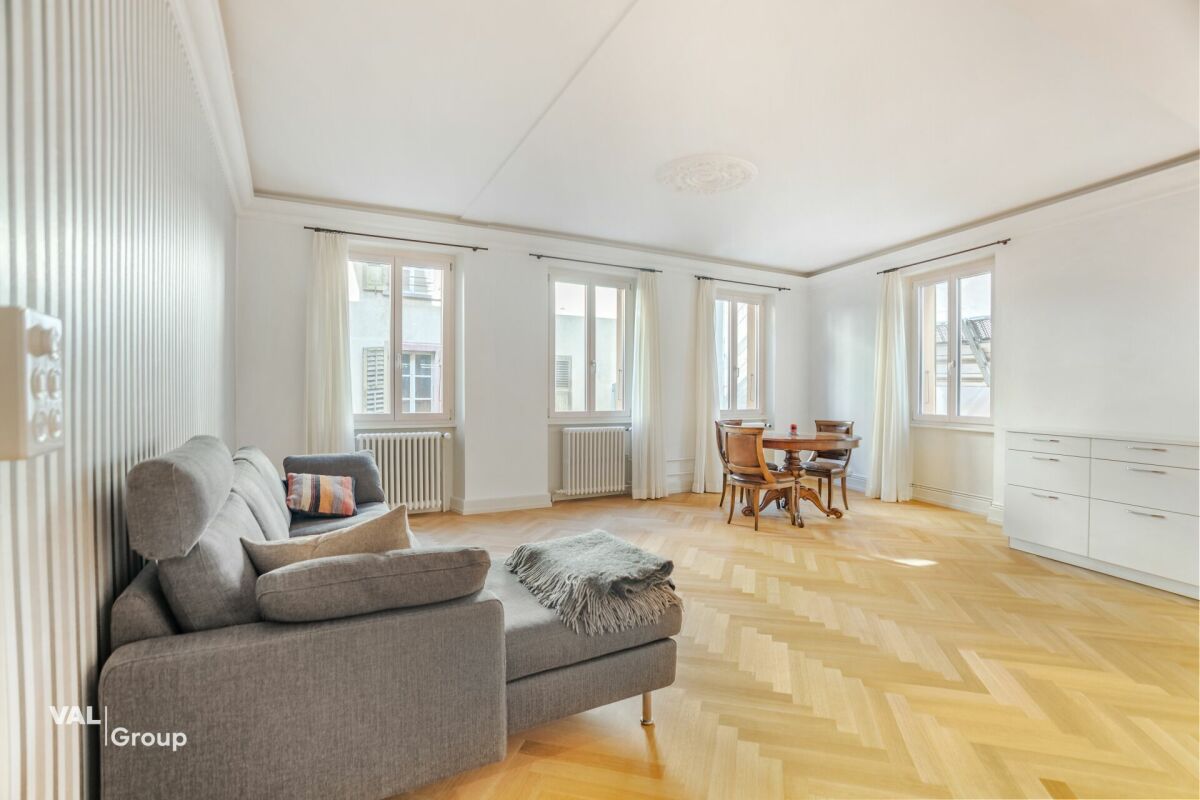 Wohnen mit Charakter - hochwertig umgebaute Wohnung im Herzen von Visp