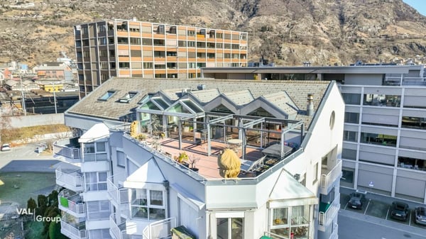 Exklusive 4,5-Zimmer-Attikawohnung mit Lift direkt in die Wohnung und grosser Panoramaterrasse in Visp 17